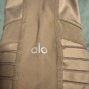 Alo Yoga High Waisted Moto Leggings Sand Gravel Tan Beige Full Length-small